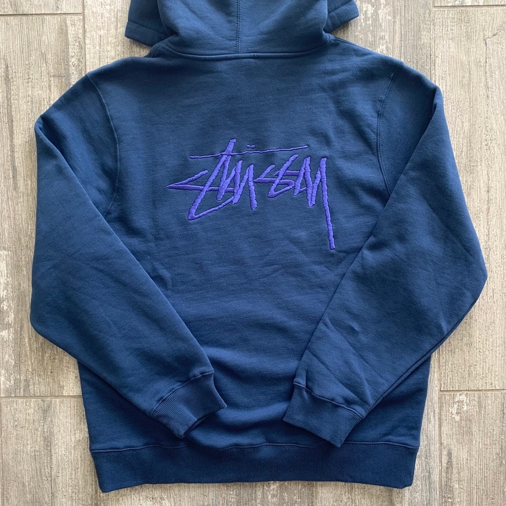 🔥🔥STUSSY - APP EMBROIDERED HOODIE🔥🔥 - Picture 4 of 5